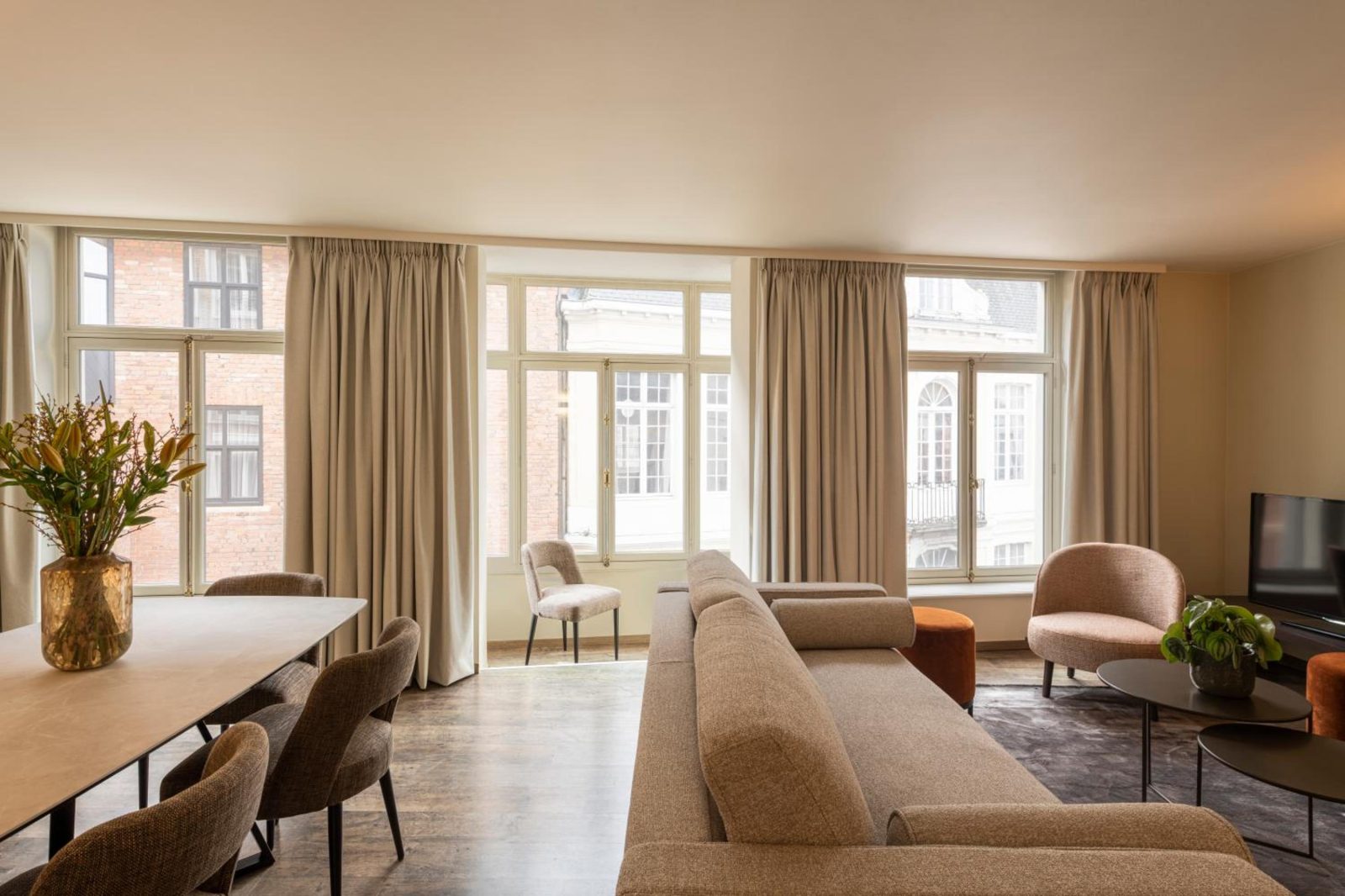 Dukes' Apartments Grand Place - by Dukes' Hotel Collection — photo 2